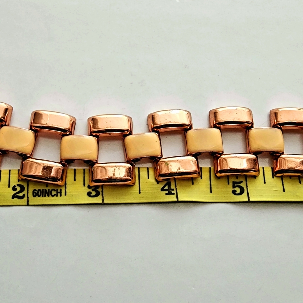 Rose gold with cream enameled link bracelet, contemporary, classic look, bougie - Picture 6 of 6